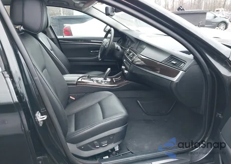 2012 BMW 528I xDrive из США, поврежденный, VIN WBAXH5C53CDW10500